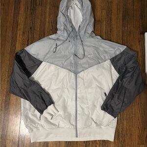 Nike Men's Two-Tone Gray Windbreaker Jacket
